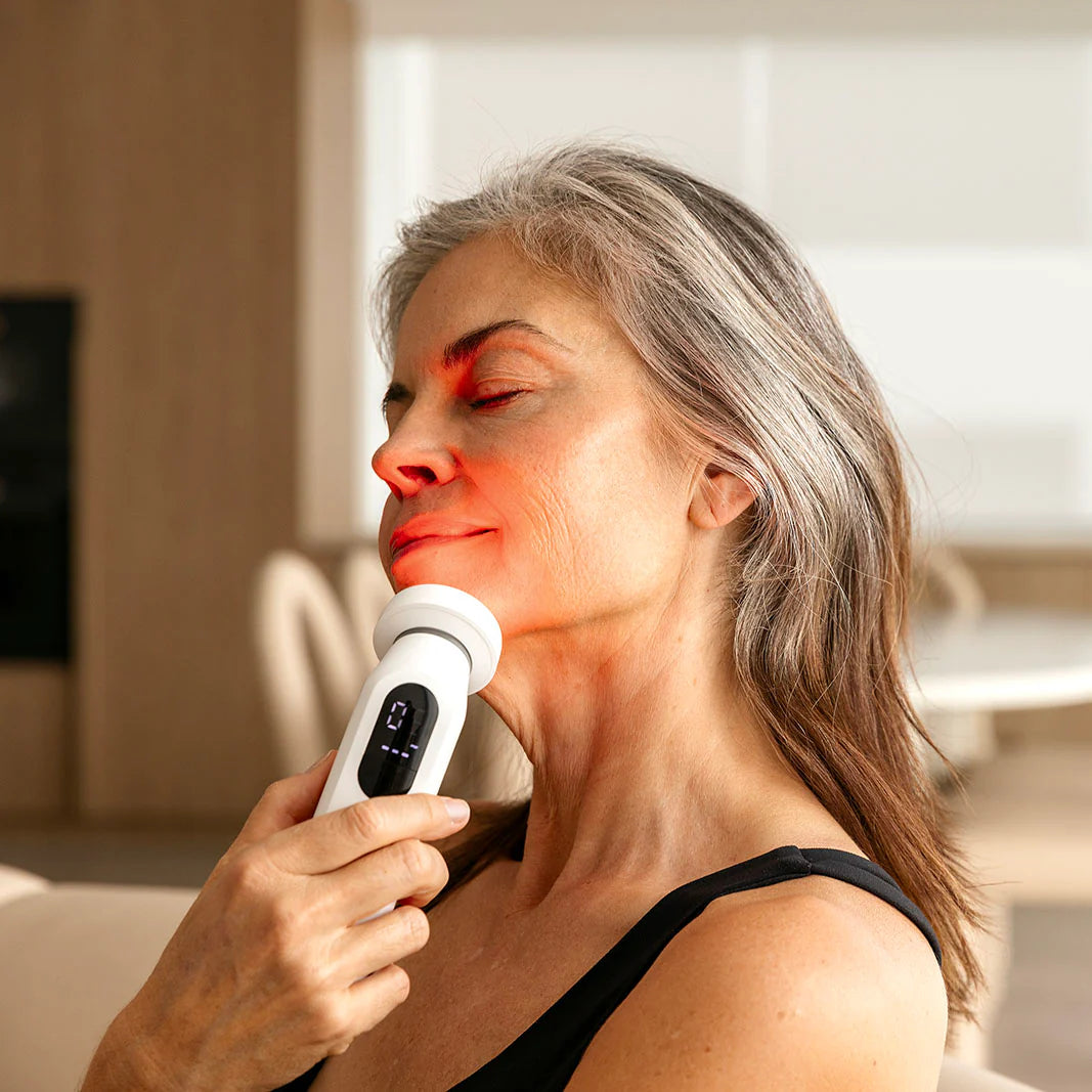 NOVAA Light Switch - 3-in-1 Red Light Therapy